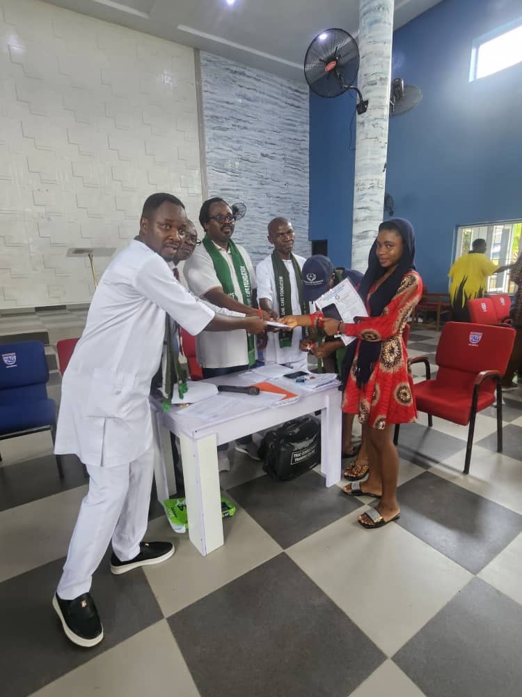 DR. ANDREW A. IGWE CARE FOUNDATION PAYS ANNUAL SCHOLARSHIP AS DR. IGWE ADVISES STUDENTS TO SHUN CULTISM