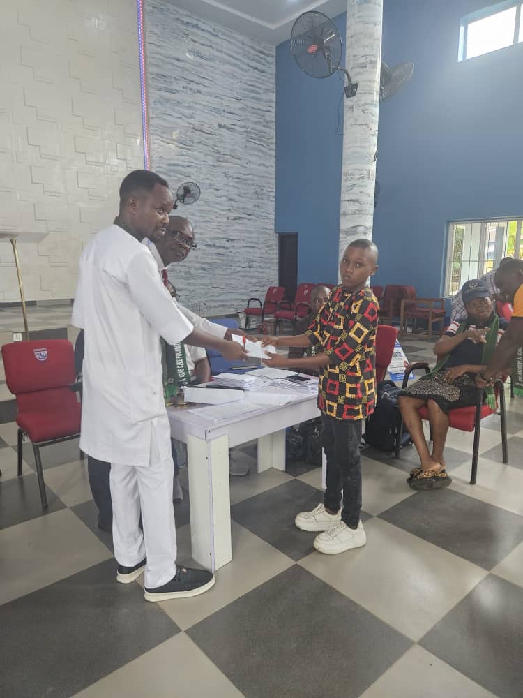DR. ANDREW A. IGWE CARE FOUNDATION PAYS ANNUAL SCHOLARSHIP AS DR. IGWE ADVISES STUDENTS TO SHUN CULTISM