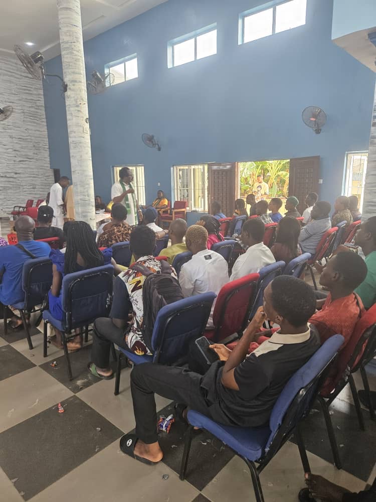 DR. ANDREW A. IGWE CARE FOUNDATION PAYS ANNUAL SCHOLARSHIP AS DR. IGWE ADVISES STUDENTS TO SHUN CULTISM