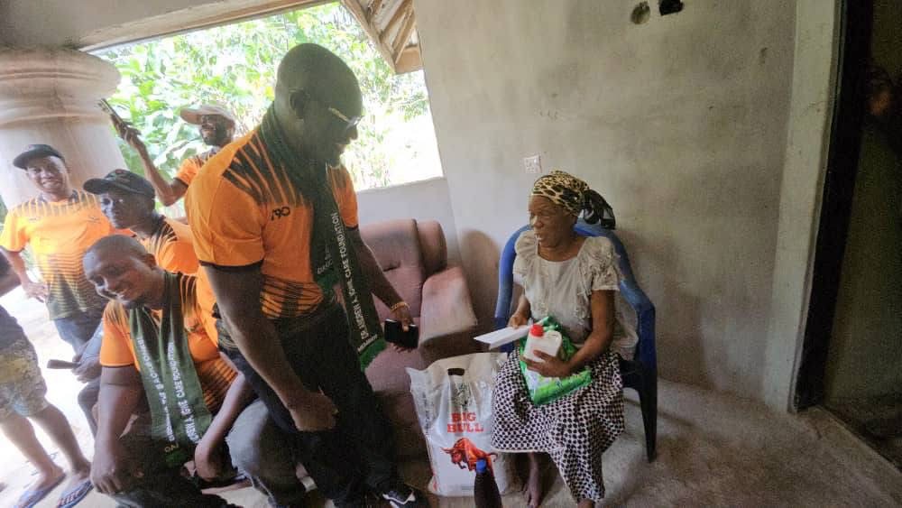 Prayers Pour In as DAAICF Visits the Oldest Men and Women Across the 16 Communities of Egi Kingdom photo 40