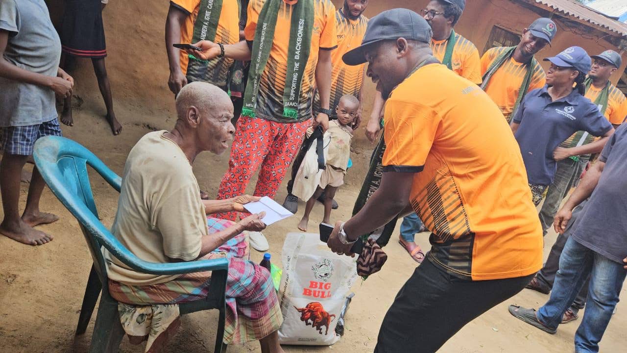 Prayers Pour In as DAAICF Visits the Oldest Men and Women Across the 16 Communities of Egi Kingdom photo 39