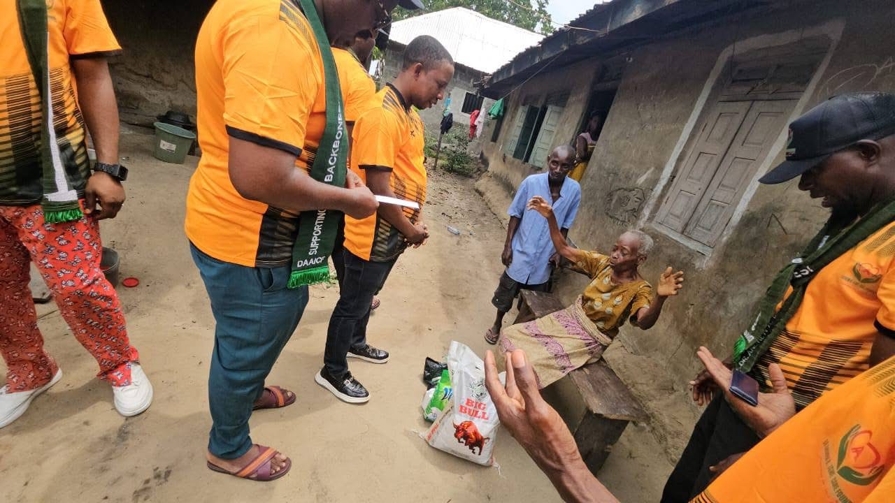 Prayers Pour In as DAAICF Visits the Oldest Men and Women Across the 16 Communities of Egi Kingdom photo 27