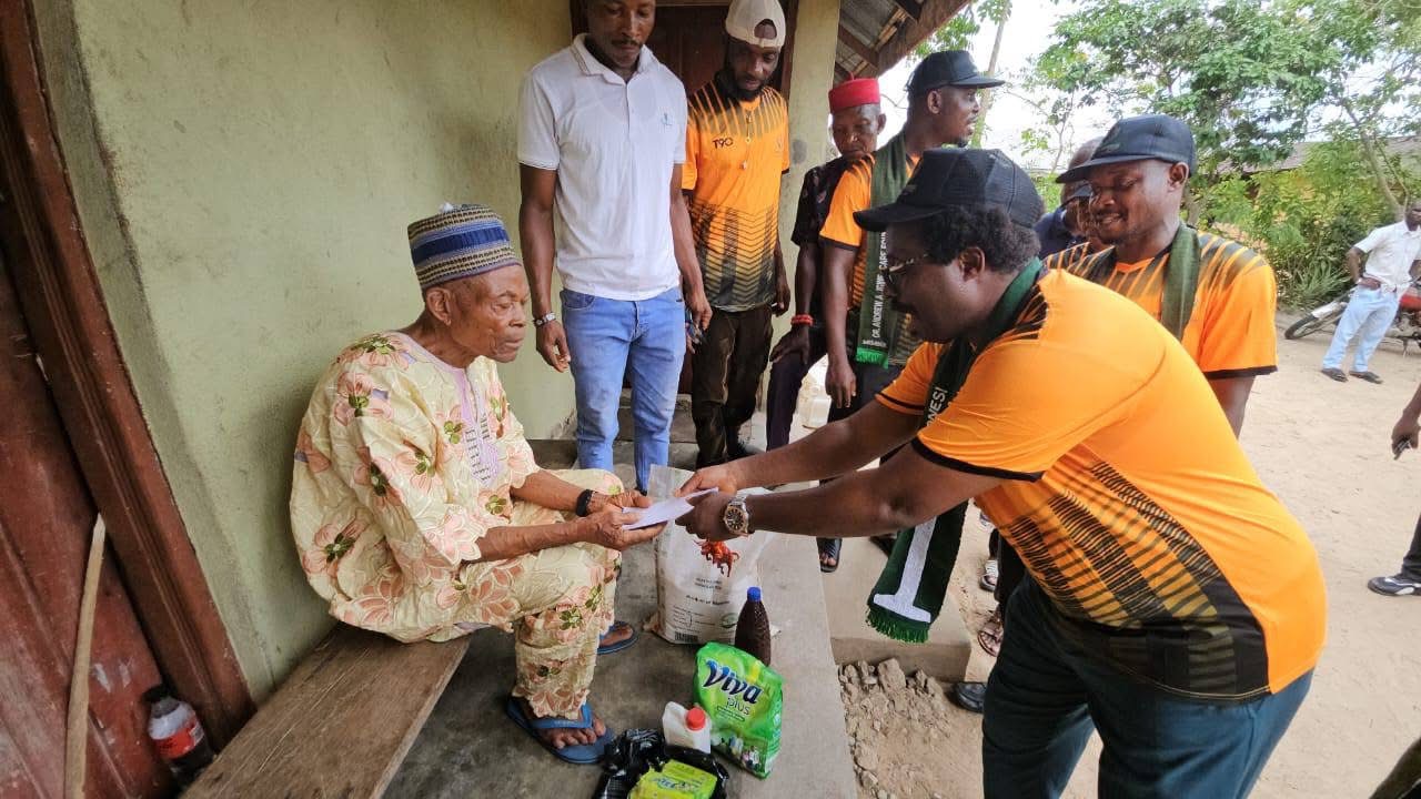 Prayers Pour In as DAAICF Visits the Oldest Men and Women Across the 16 Communities of Egi Kingdom photo 22