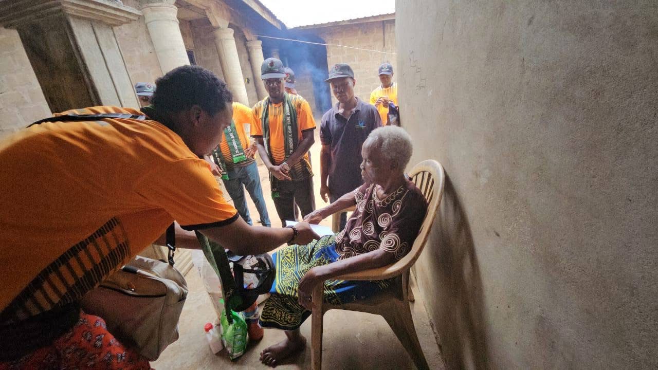 Prayers Pour In as DAAICF Visits the Oldest Men and Women Across the 16 Communities of Egi Kingdom photo 13