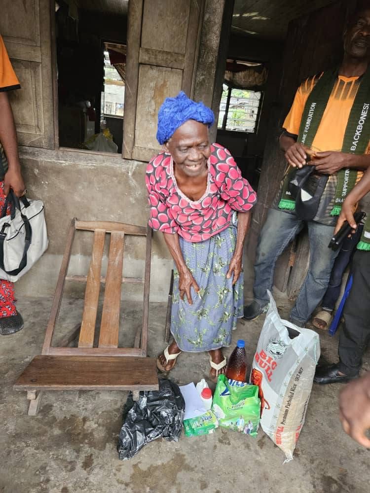 Prayers Pour In as DAAICF Visits the Oldest Men and Women Across the 16 Communities of Egi Kingdom photo 3
